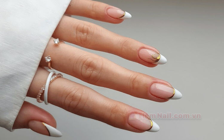30+ Mẫu nail trắng đẹp nhẹ nhàng, thanh lịch và trẻ trung